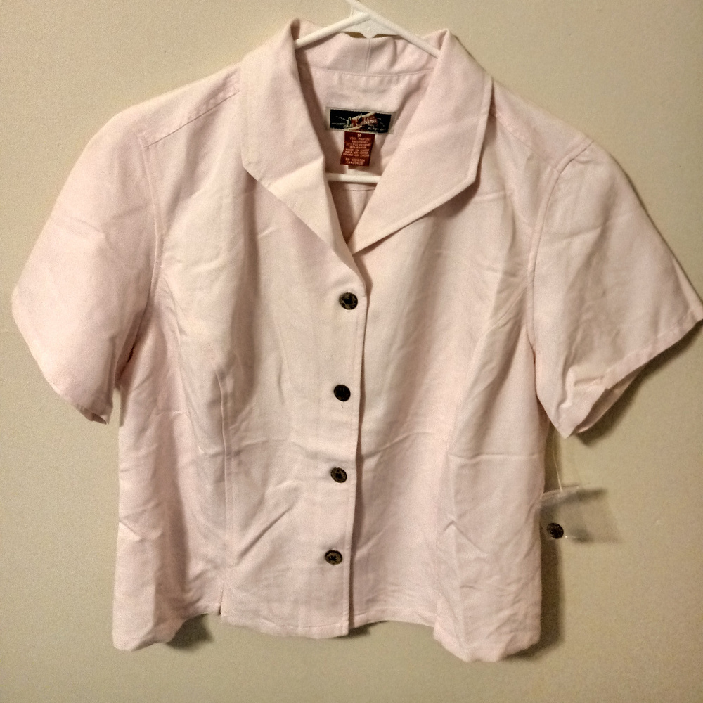 La Cabana women's pink button up short sleeve shir